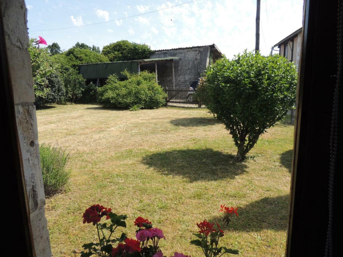 Chocolate Box Cottage Parzac Exterior foto